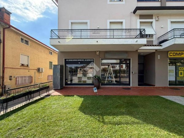 villa in vendita a Bedizzole in zona Piazza