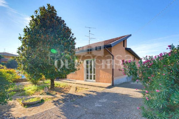 casa indipendente in vendita a Bedizzole in zona Monteroseo