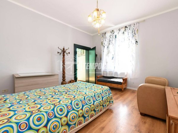 appartamento in vendita a Bedizzole in zona Pontenove