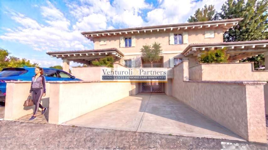 appartamento in vendita a Bedizzole in zona Piazza