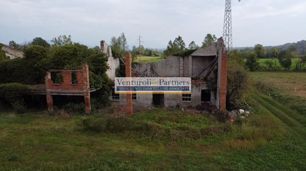 casale in vendita a Bedizzole in zona Masciaga