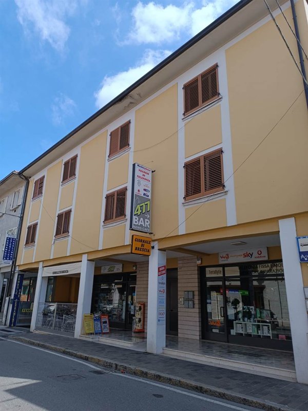 appartamento in vendita a Bedizzole in zona Piazza