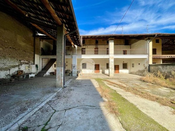 casa indipendente in vendita a Berlingo