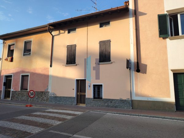 casa indipendente in vendita a Berlingo