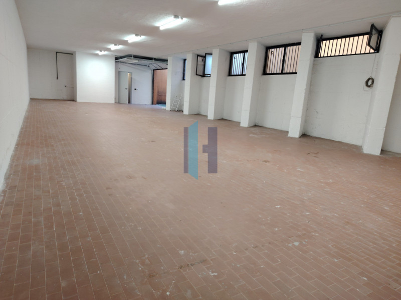 locale di sgombero in vendita a Berlingo