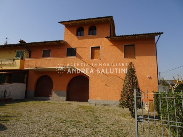 casa indipendente in vendita a Berzo Demo in zona Monte