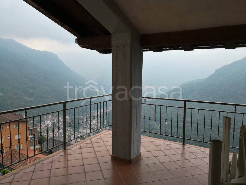 appartamento in vendita a Berzo Demo