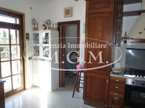 casa indipendente in vendita a Berzo Demo in zona Monte