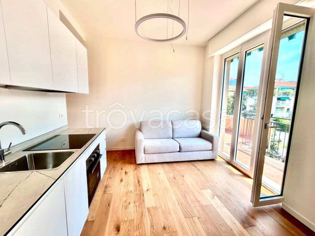 appartamento in vendita a Berzo Demo in zona Monte