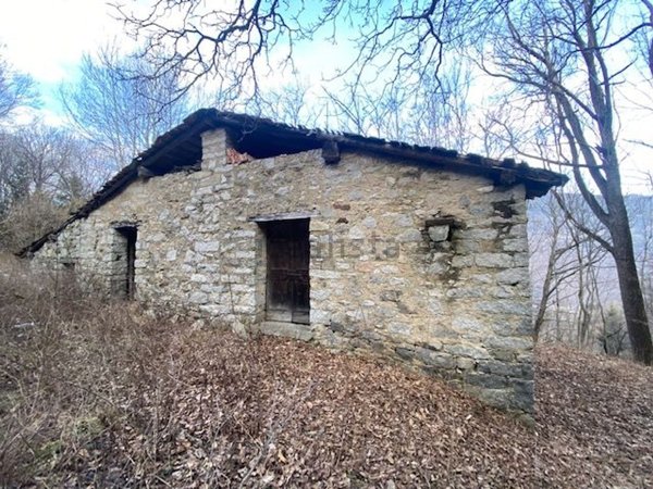 casale in vendita a Berzo Demo