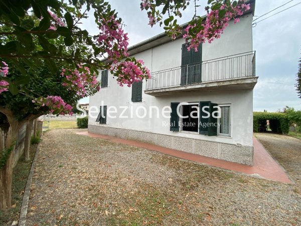 casa indipendente in vendita a Berzo Demo in zona Monte