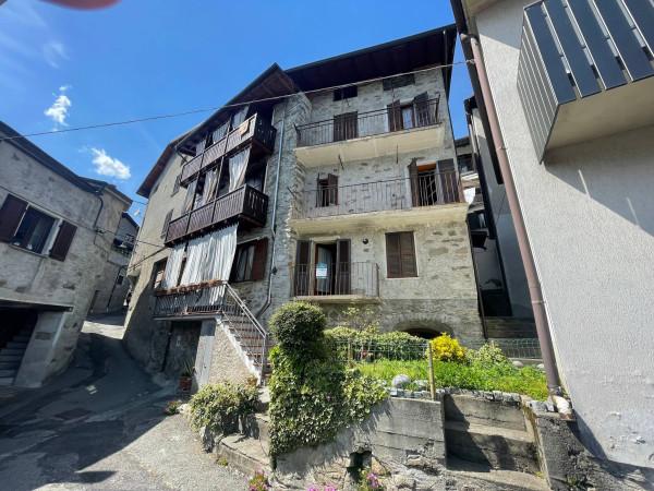 casa indipendente in vendita a Berzo Demo in zona Monte