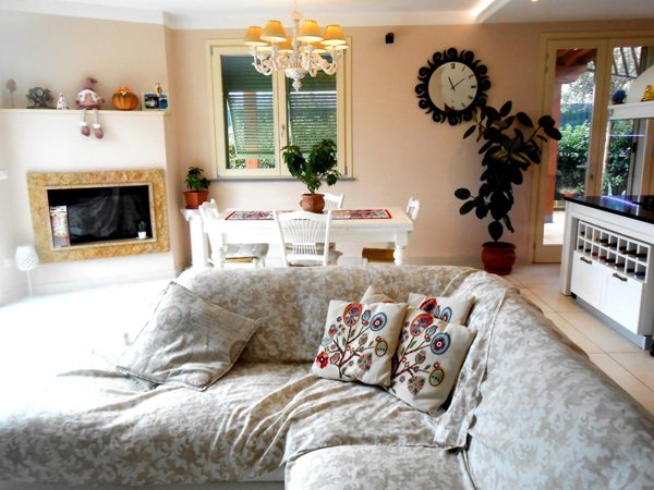 casa indipendente in vendita a Berzo Demo in zona Monte