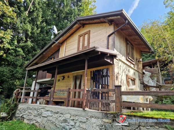 casa indipendente in vendita a Berzo Demo