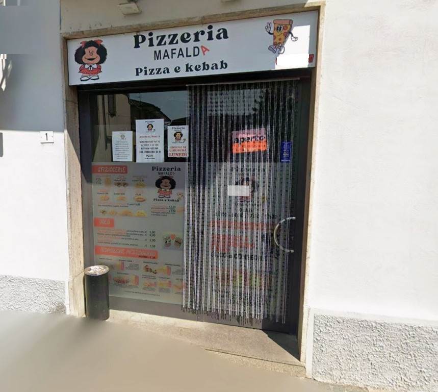 negozio in vendita a Berzo Demo in zona Monte