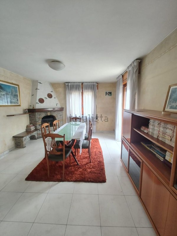 appartamento in vendita a Berzo Demo