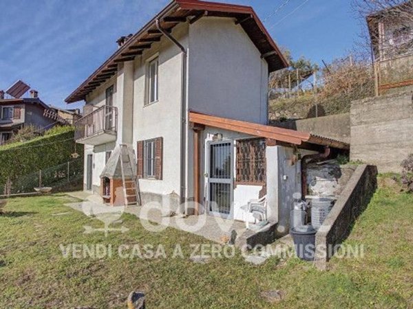 casa indipendente in vendita a Berzo Demo in zona Monte