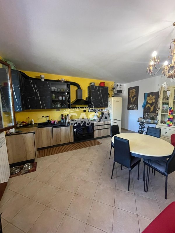 appartamento in vendita a Berzo Demo in zona Monte