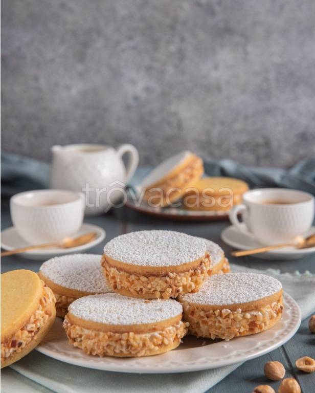 negozio in vendita a Berzo Demo in zona Monte