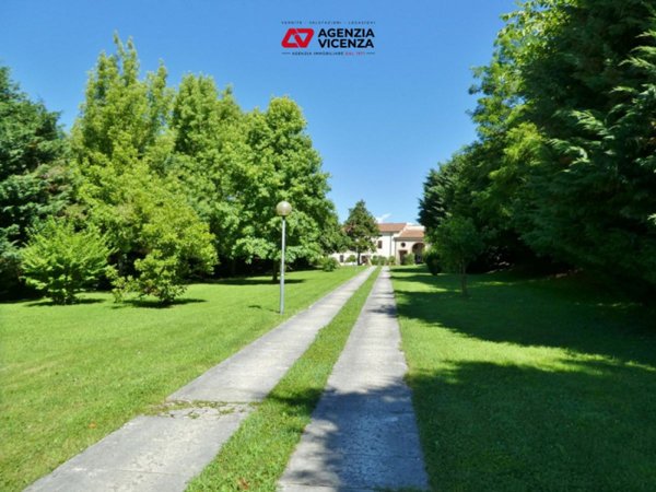 villa in vendita a Berzo Demo