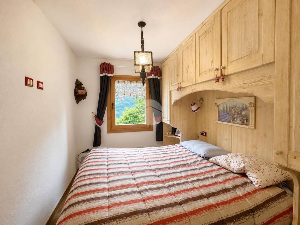 casa indipendente in vendita a Berzo Demo
