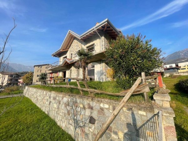 casa indipendente in vendita a Berzo Inferiore