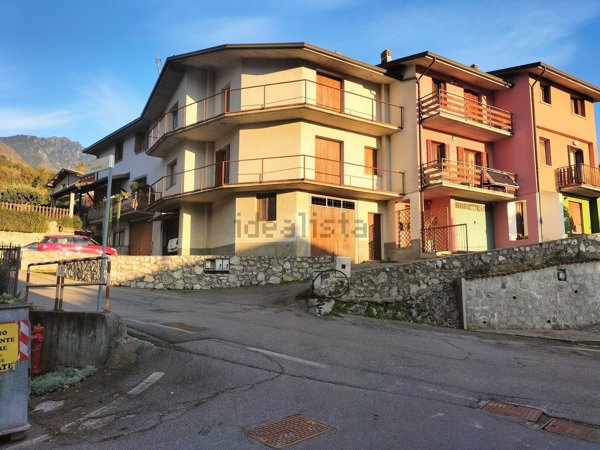 casa indipendente in vendita a Berzo Inferiore