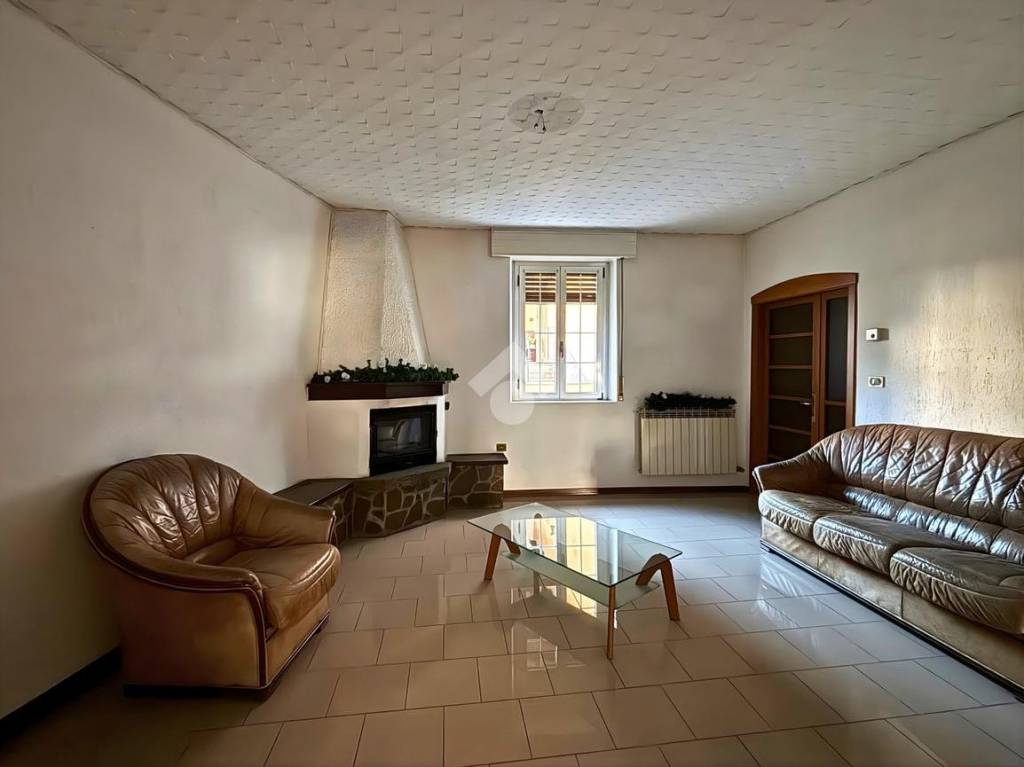 casa indipendente in vendita a Berzo Inferiore