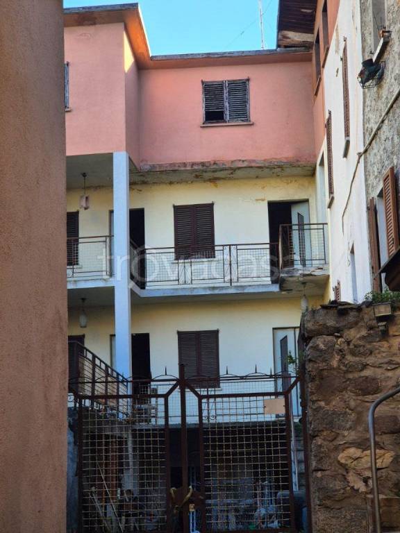 casa semindipendente in vendita a Berzo Inferiore