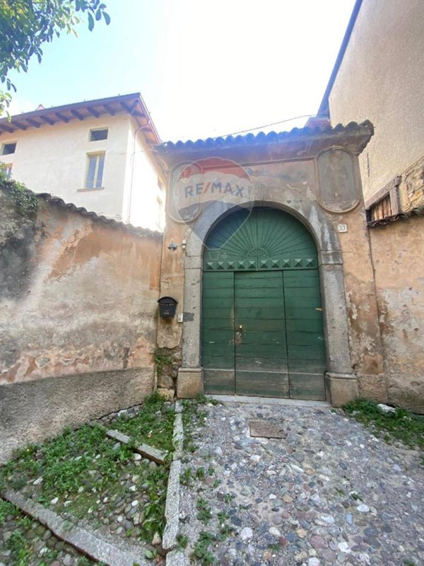 appartamento in vendita a Bienno
