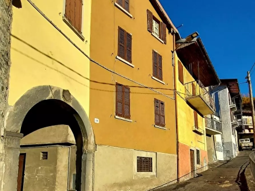 casa indipendente in vendita a Bienno in zona Prestine