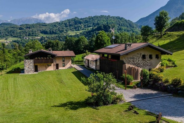 appartamento in vendita a Bienno