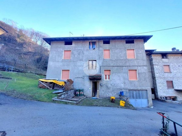 appartamento in vendita a Bienno