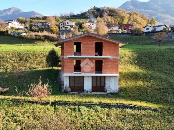 appartamento in vendita a Bienno