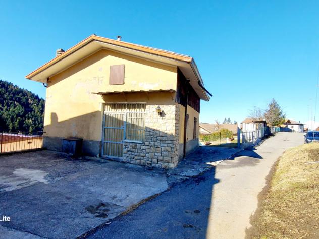 casa indipendente in vendita a Bienno