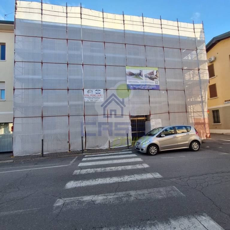 negozio in vendita a Borgo San Giacomo