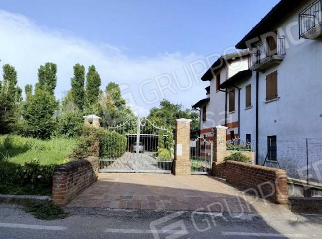 casa indipendente in vendita a Borgo San Giacomo