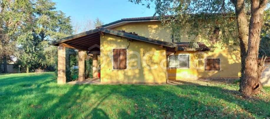 casa indipendente in vendita a Borgo San Giacomo