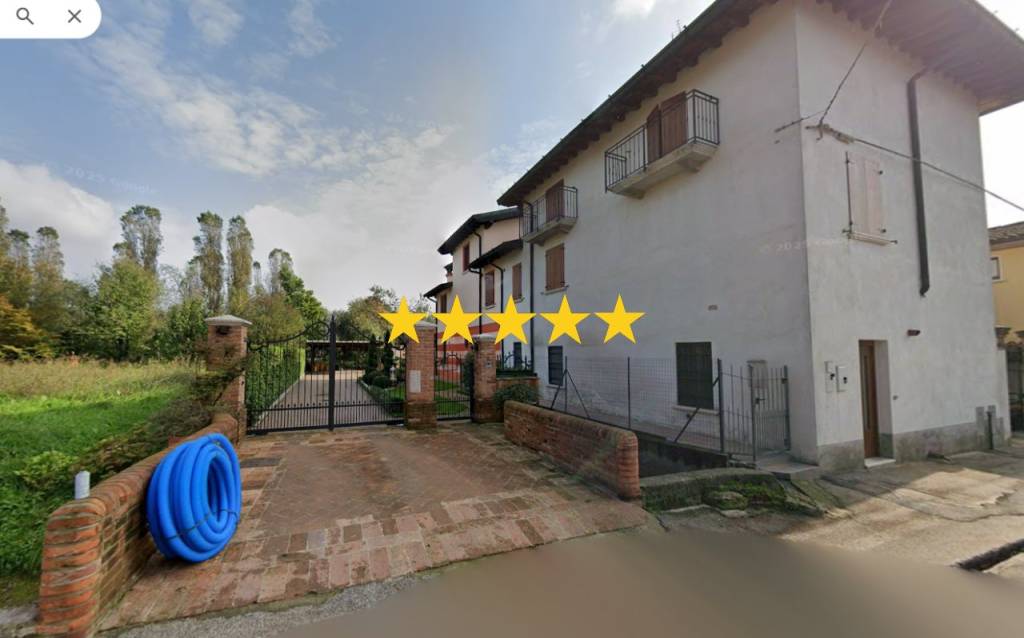 casa indipendente in vendita a Borgo San Giacomo