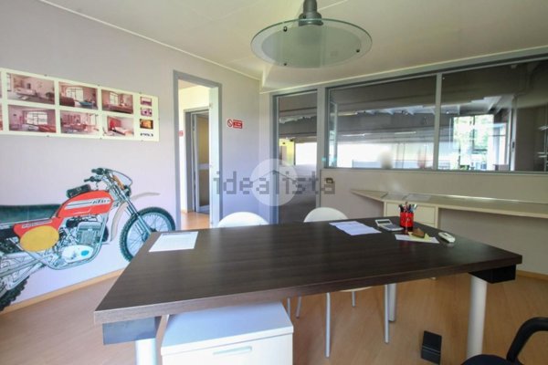 capannone in vendita a Borgo San Giacomo