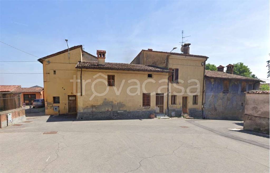 intera palazzina in vendita a Borgo San Giacomo in zona Acqualunga
