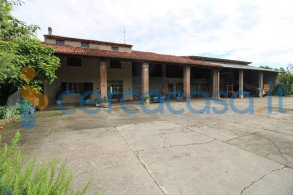 casa indipendente in vendita a Borgo San Giacomo in zona Padernello