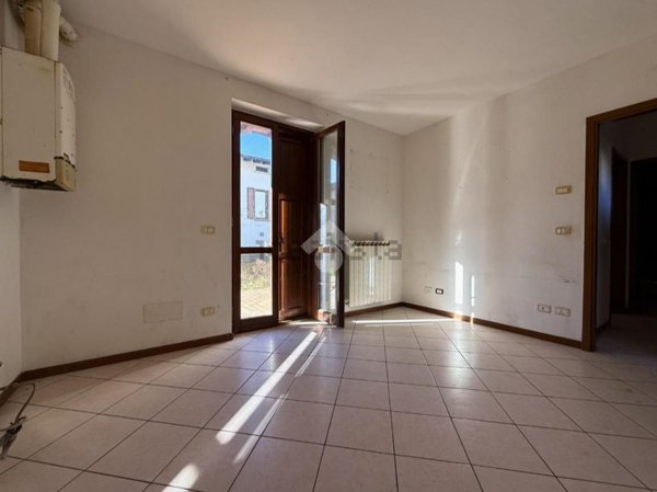 appartamento in vendita a Borgo San Giacomo in zona Farfengo