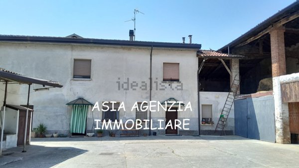 appartamento in vendita a Borgo San Giacomo in zona Motella