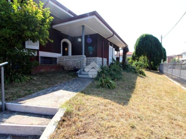 casa indipendente in vendita a Borgosatollo