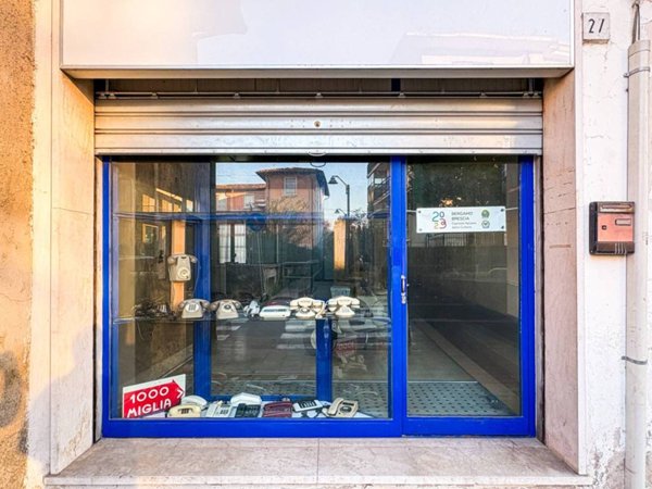 negozio in vendita a Borgosatollo