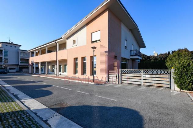 negozio in vendita a Borgosatollo