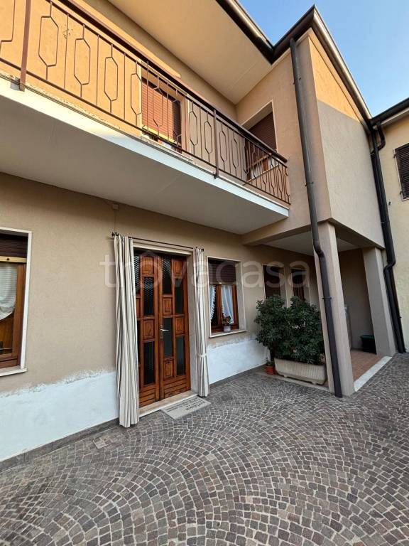 casa indipendente in vendita a Borgosatollo