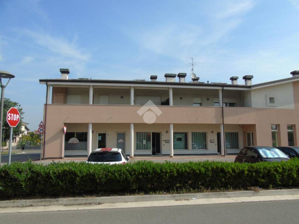 negozio in vendita a Borgosatollo