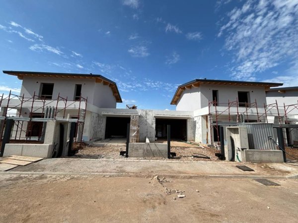 casa indipendente in vendita a Borgosatollo